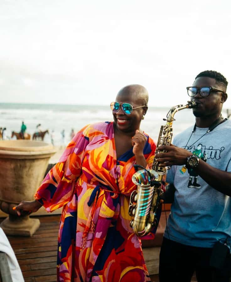 Accra Beachfront Experience: Sun Sand Calm & Lunch - Labadi Beach to Polo Beach Club: Sun, Swim Time, and Ocean Viewing