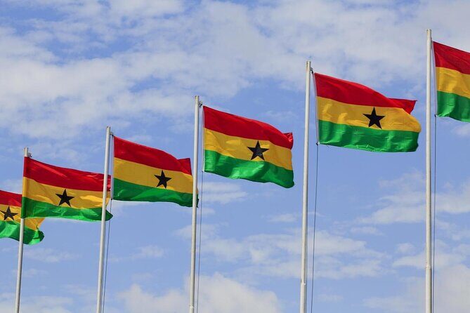 Accra City Tour Experience - Makola Market: where Accra’s trading life is on full display