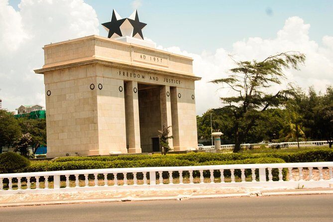 Full Day Accra Guided Tour - Kwame Nkrumah Memorial Park: Independence Stories With a Human Center